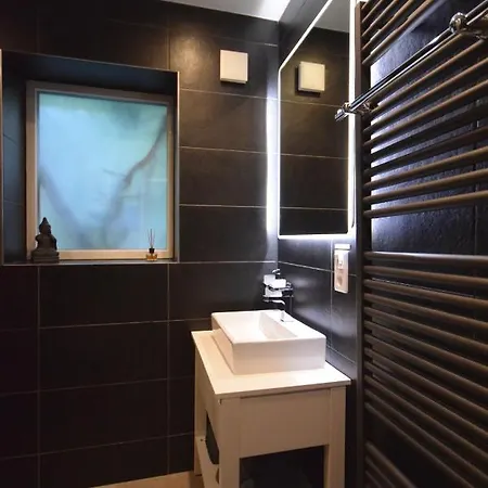 Jordan Executive Furnished Düsseldorf